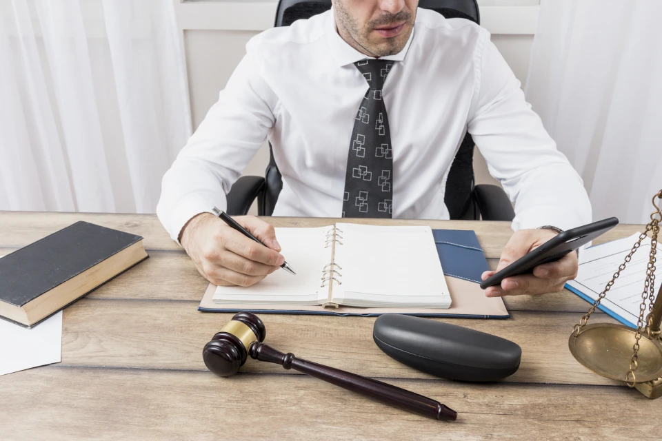Avaliação judiciais e extrajudiciais